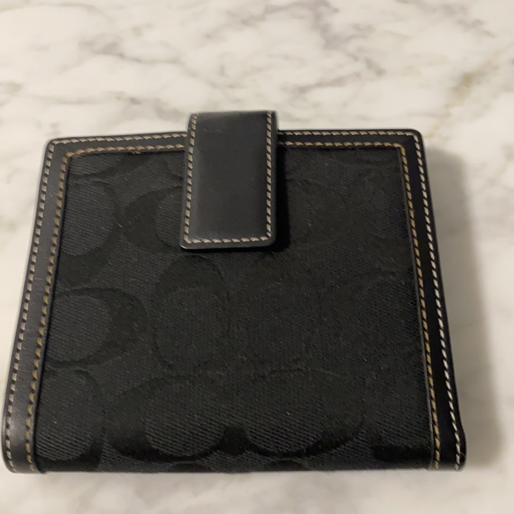Coach wallet - Picture 2 of 2